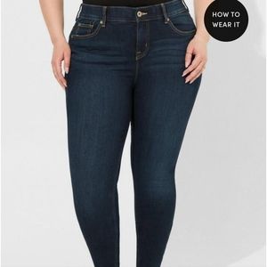 Torrid BOMBSHELL jeans